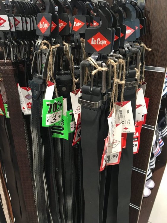 Sports-Direct-Lee-Cooper-belts-in-House-of-Fraser-store-1459494.jpg