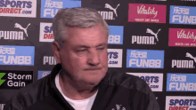 steve-bruce-bacon.gif.701bc389f0ff761b3a1057df55dcfb26.gif