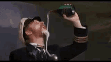 thomsen-das-boot.gif.a2d9fef73e25780792a2b419485c5d5e.gif